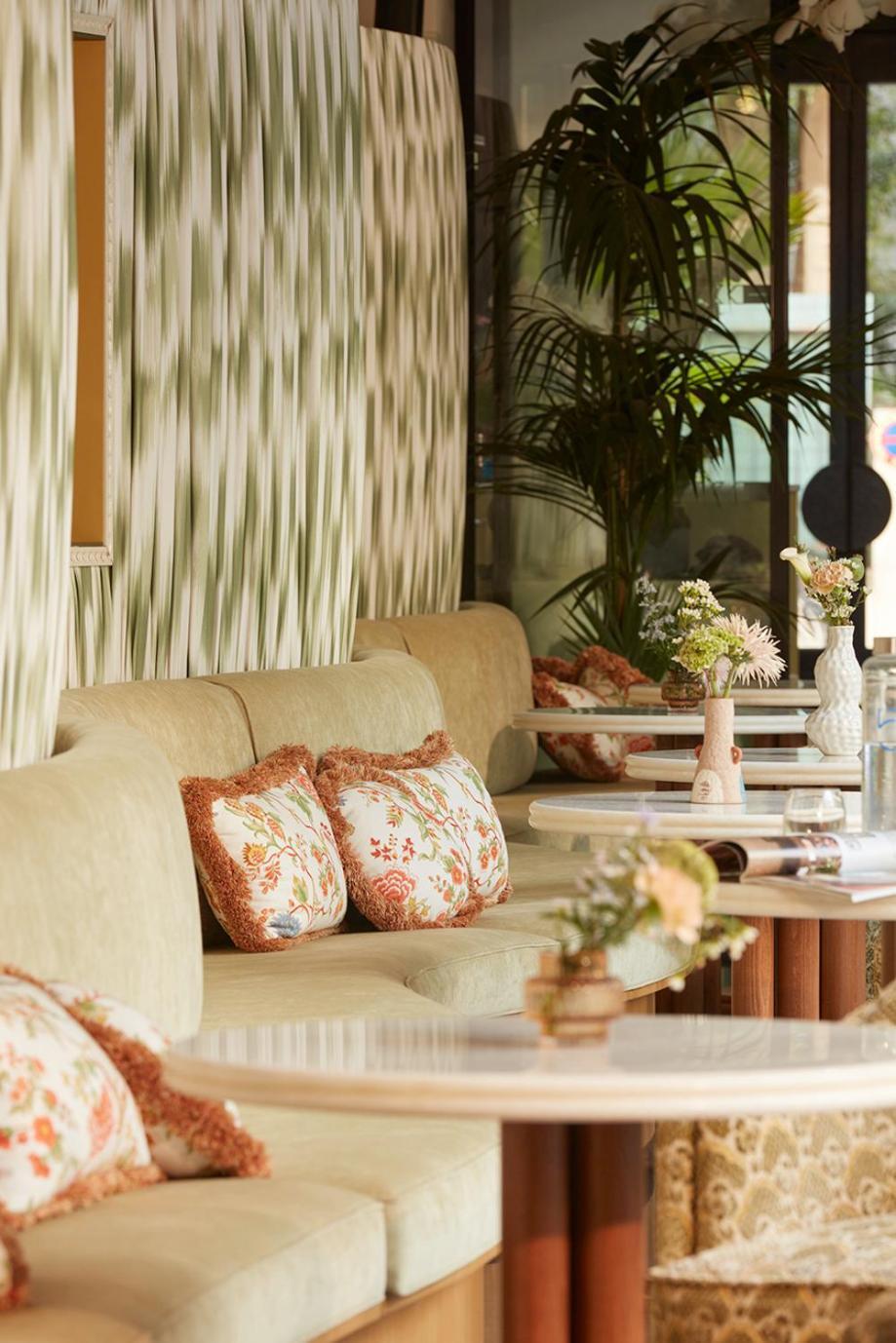 Le 5 Particulier Hotel