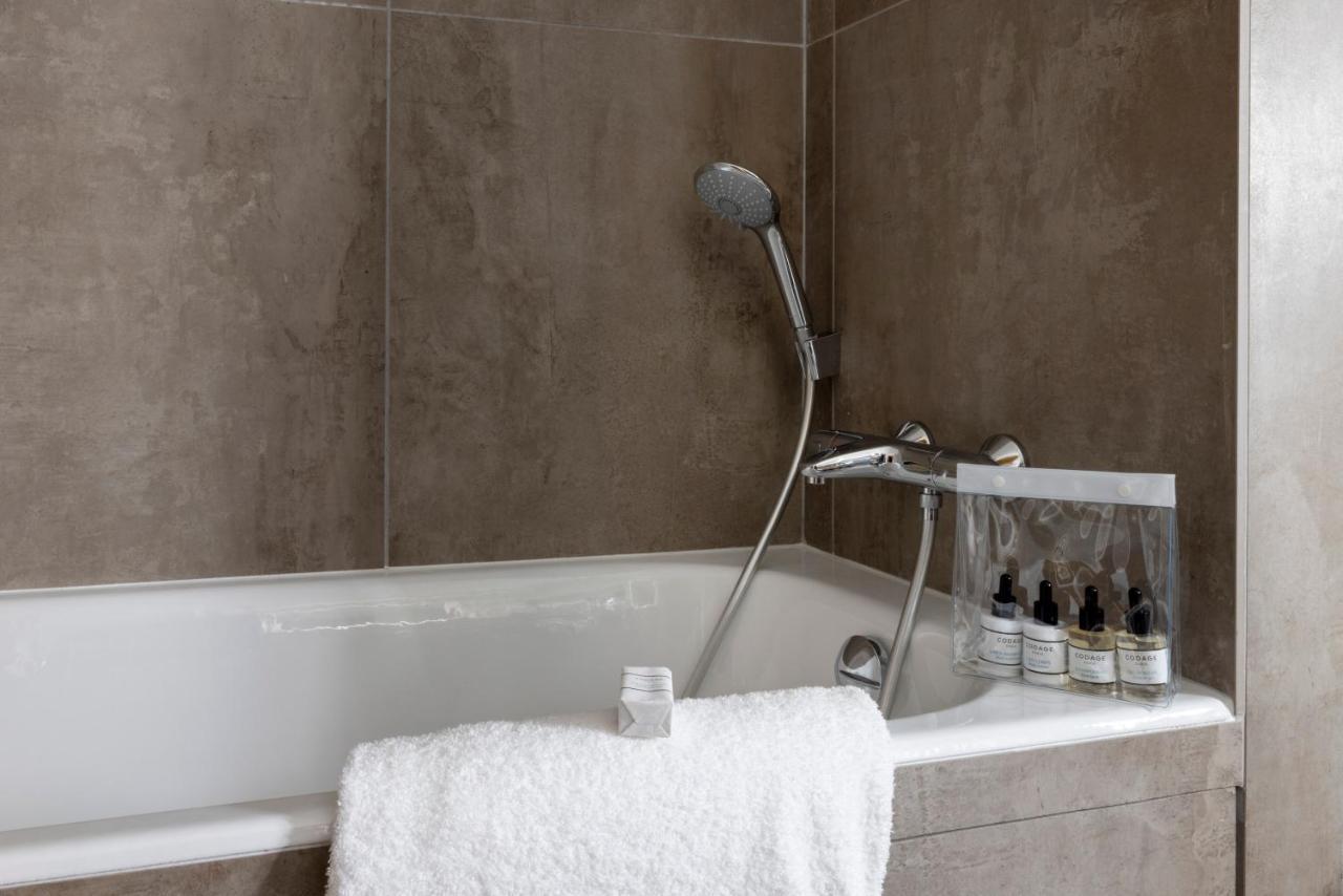 Le 5 Particulier 4* Neuilly-sur-Seine