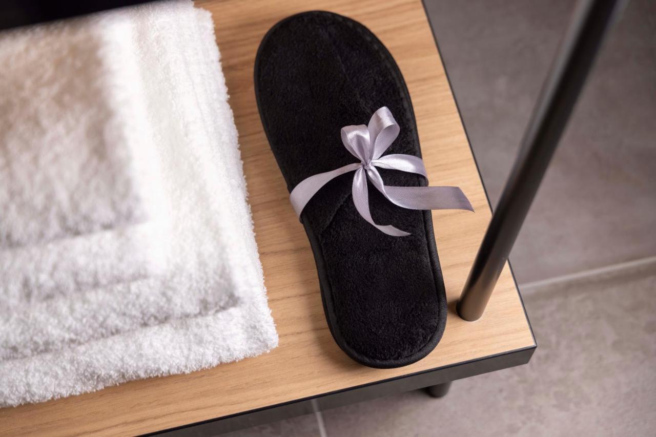 Le 5 Particulier 4* Neuilly-sur-Seine