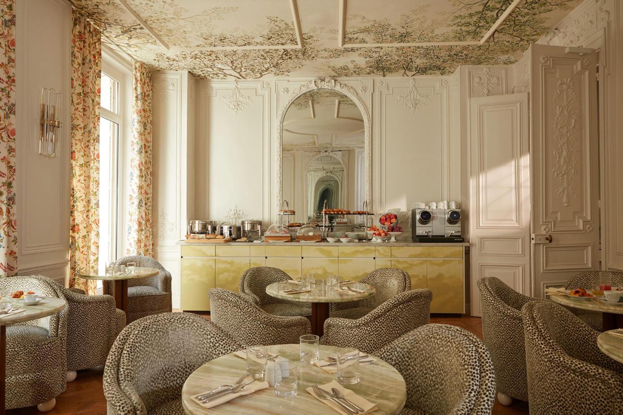 Le 5 Particulier 4* Neuilly-sur-Seine